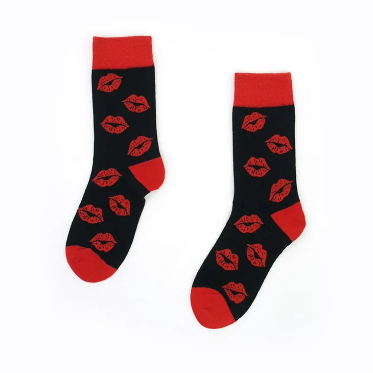 Lūpas Kokvilnas zeķes