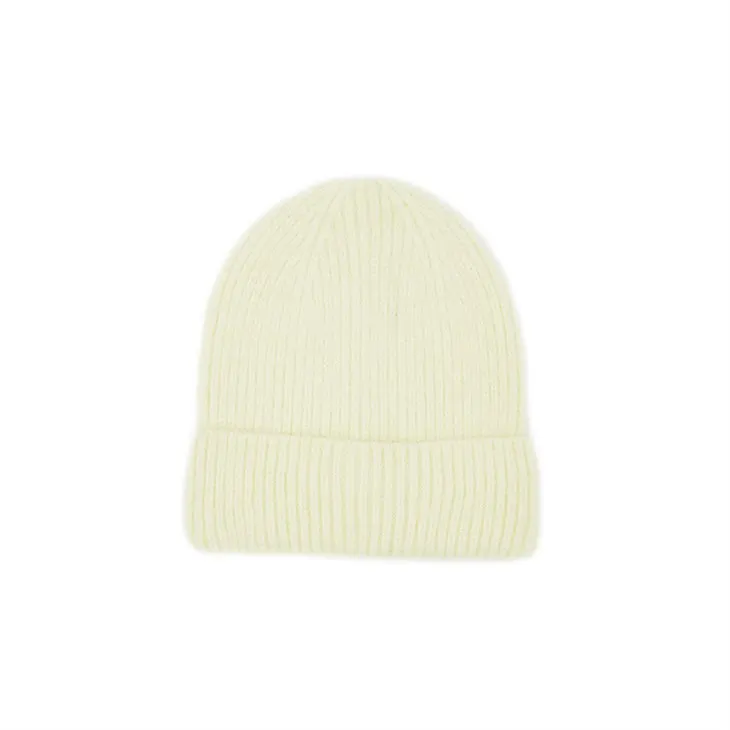 Baltas neilona cepures